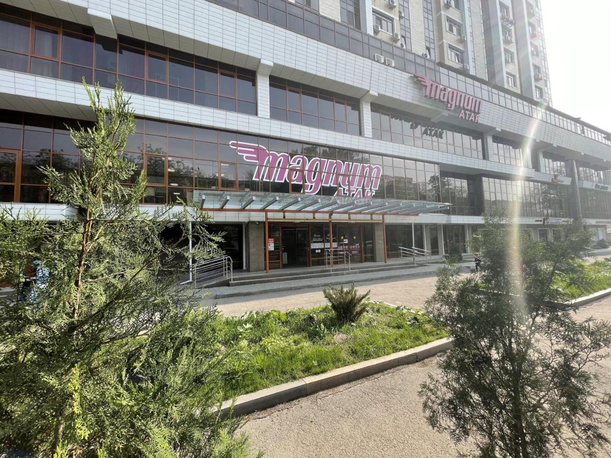Апартаменты #3 Almaty Eksteriør billede
